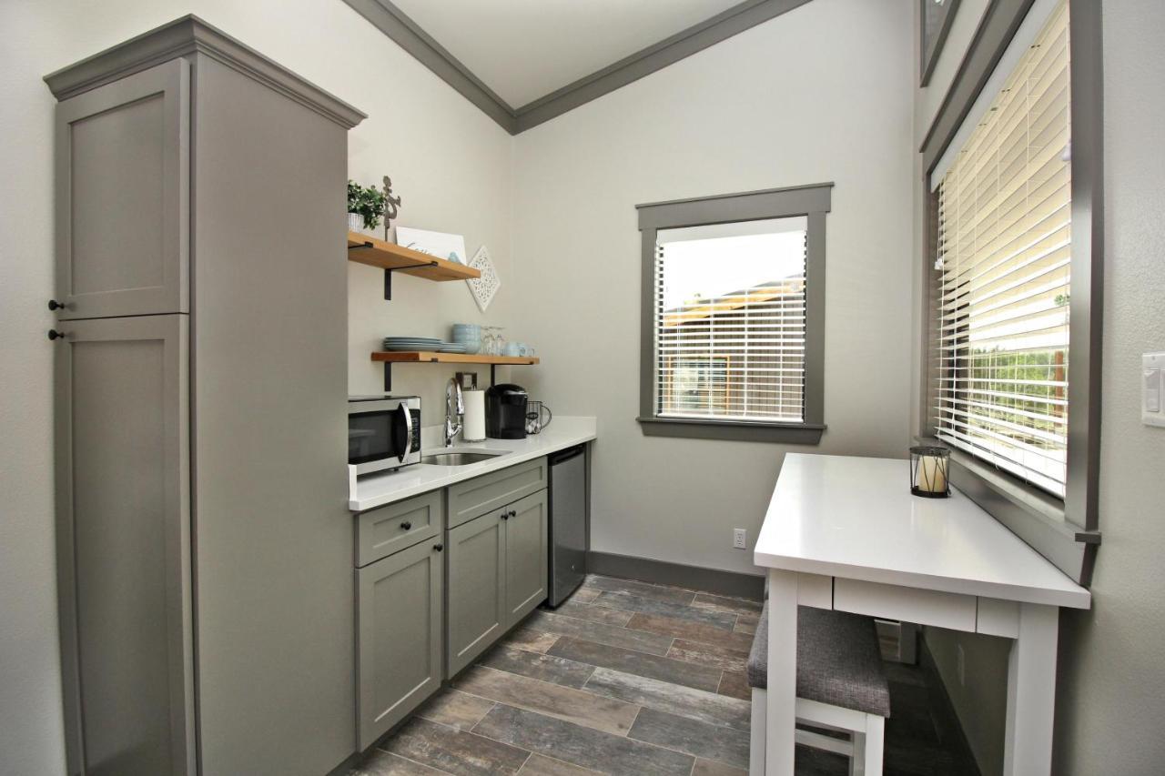 ווימברלי Green Acres Cottages - Fredericksburg Suite מראה חיצוני תמונה